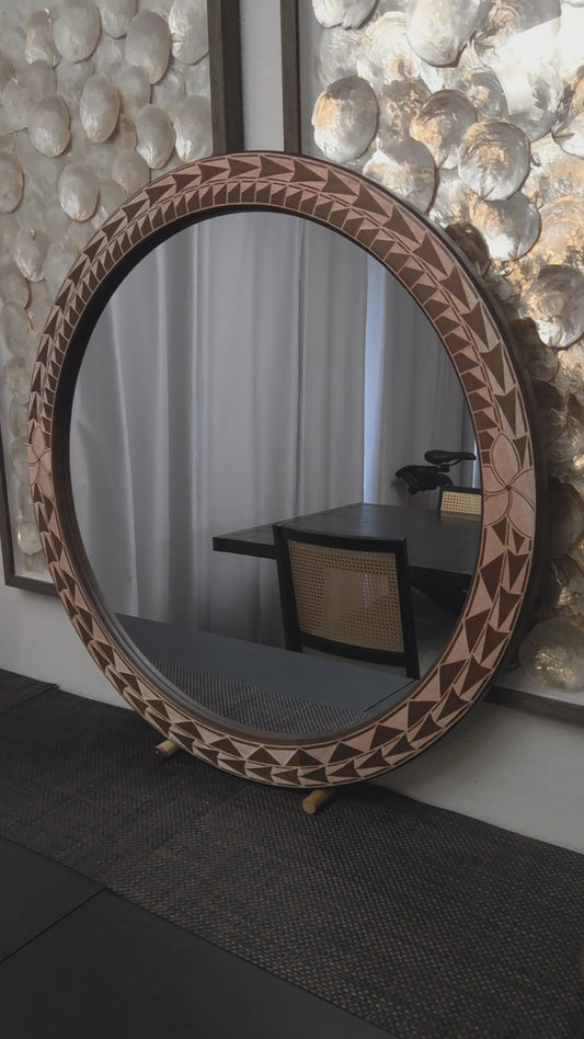 New! 30-inch mirror