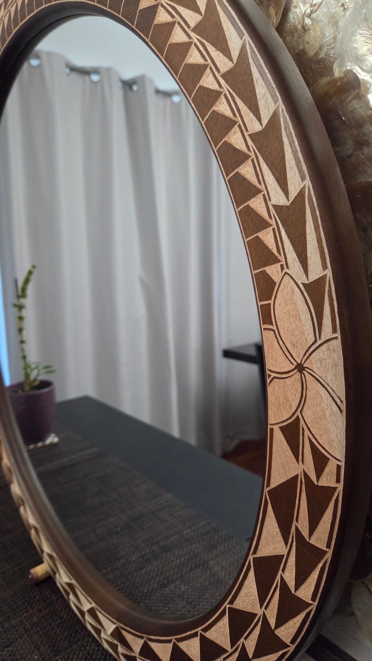New! 30-inch mirror